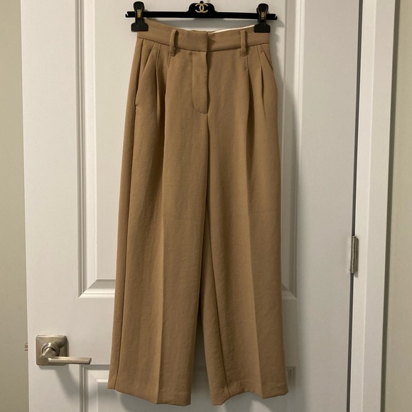 Aritzia Carrot Pant Saville sz00 - Picture 3 of 7